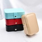 কাস্টম PU লেদার ব্ল্যাক জুয়েলারি বক্স অর্গানাইজার, ট্রাভেল পোর্টেবল ছোট জুয়েলারি রিং, ইয়ারিং, ওয়েডিং গিফট কেস  size 16*11*5.5cm - Image 2