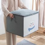 স্টোরেজ ব্যাগ  | বড় সাইজের কার্টুন প্রিন্টেড  | কমপ্যাক্ট জামাকাপড় ও কম্বল অর্গানাইজার - Image 4